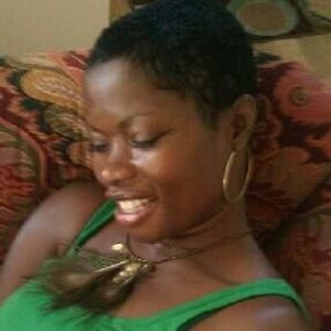 Meet your Posher, Yolanda